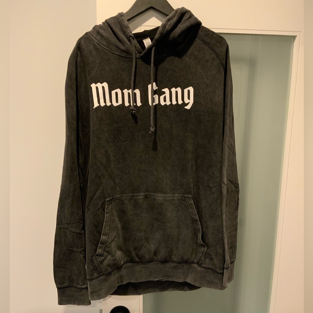 Mineral wash Mom Gang black hoodie